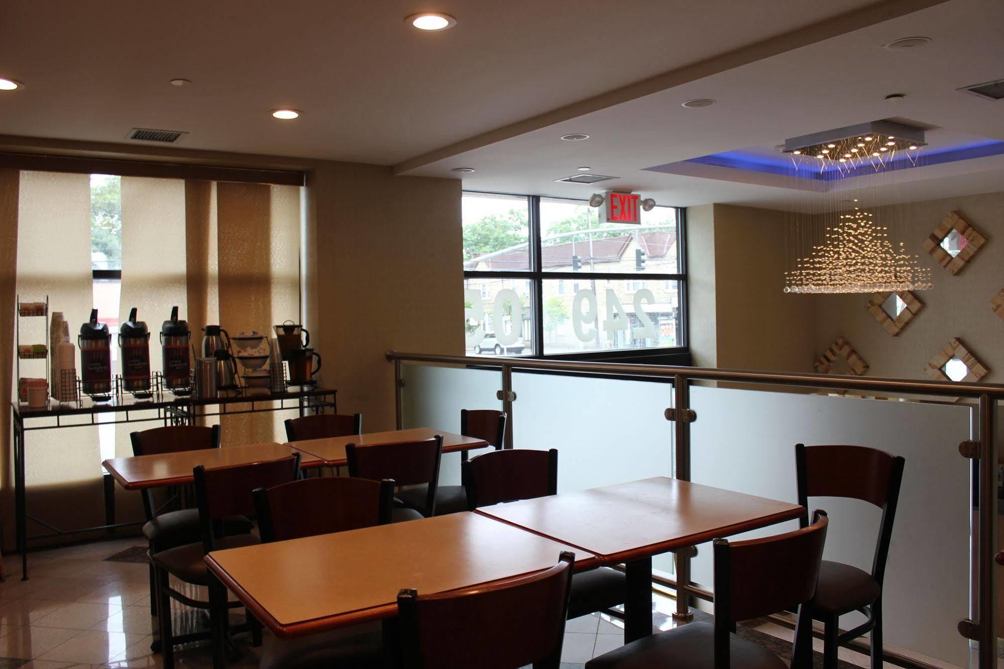 Hotel Bellerose Inn 2*